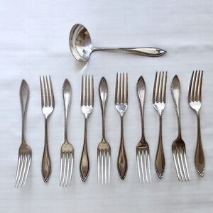 1847 Rogers Bros VESTA Beaded Silverplate Lot 10 Forks 7.25" Gravy Ladle
